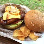 Cafe&Hamburger Ra-maru - 下田バーガー　ポテトチップス付き　1000円