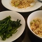 空芯菜の炒め物と、台湾炒飯