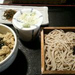 山葵 - ミニヒレカツ丼とざる蕎麦 ８８０円