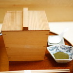 松川 - 【夏】唐津の赤雲丹と山口県産鮑、鮑の煮こごりを添えて(2015.08.01)