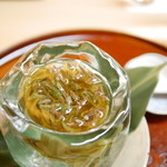 松川 - 【夏】氷の器に熊笹を練りこんだひやむぎ、じゅんさいを添えて(2015.08.01)