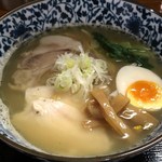麺や なないち - なないち塩ラーメン750円