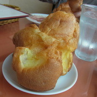 トラットリア グランボッカ - お代わり可のパン