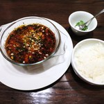 東京チャイニーズ 一凛 - 白い麻婆豆腐、ライス