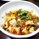 東京チャイニーズ 一凛 - 白い麻婆豆腐、ライス