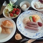 金沢マンテンホテル - 朝食はそれなりの充実度