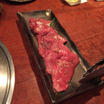 よろにく - 焼き物　たれ　ロース　ツチノコ