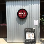 ONE THE DINER - 店舗前