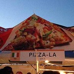 PIZZA-LA - ジャンボリー出店看板