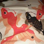 御料理 まつ山 - 膝掛けには金魚が泳いでいます(^_^)