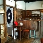 カフェ　コンバーション - 店内