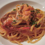 カンピオーネ - 渡り蟹のトマトクリームパスタ