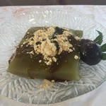 ローズガーデン - マコモ入り翠の葛餅