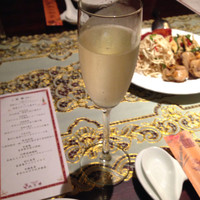 状元樓 横浜中華街本店 - 3200円のランチコース
                    乾杯のシャンパン♡