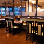 モランボン - テーブル10名様用以外にこんなお席もございます。