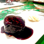 月居 - 黒酢豚。