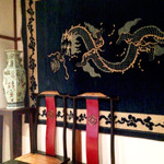 月居 - 4人席の個室。ゴージャスです。本日は2人でゆったり。