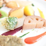 リュミエール大阪KARATO - 揚げたブロッコリーとレンコン '15 8月上旬