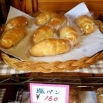 チワのパン - 塩パンは大量購入される方が多いとか…(^^)