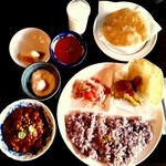 チャイハナ海花 - 今日のコースです。今日はビーンズカレーでした。