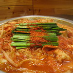 鶏とりお - 赤ちり鍋　１人前　980円（税抜）