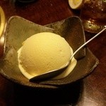 久利山 - バニラアイス