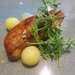 ル スプートニク - フォアグラのポワレ、メロンを添えて