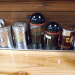 博多三氣 - 卓上調味料