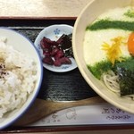 Yunochaya - お蕎麦と麦飯のセット