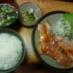 とんかつ 高座 - 生姜焼き定食1050円也