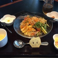 御膳房 六本木店 - スープにサラダに漬物、杏仁豆腐がついてるニャメ！