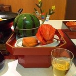 日本の宿 古窯 - 食前酒と七夕仕様の先付け　鮑、蟹、雲丹のゼリー寄せ、桜鱒 焼物、梅 甘露煮