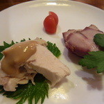 Giwon Taotei - セットの前菜　蒸し鶏とチャーシュー