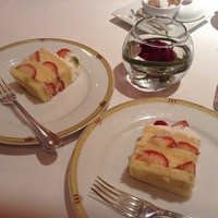 レ セゾン - 倒れたケーキ