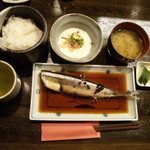 清水の酒　臥龍梅 伸 - ランチ煮魚定食(さんま山椒)・７００円