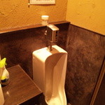 清水の酒　臥龍梅 伸 - ”殿方も座ってどうぞ”なので基本使わないようにしましょう