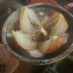 炭焼笑店 陽 難波店 - たまねぎ丸ごと！！