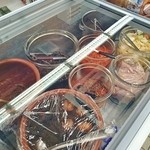 韓国食品センター 麻布第一物産 - 各種キムチをグラム売り…