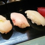 握りの中 1300円♪七貫と巻物で