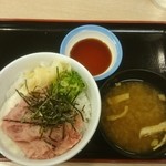 松屋 - 山かけネギトロ丼
            
            