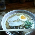 魚一番 - ラーメン(540円)