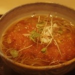 つきじ 文化人 - トマトそば 1,030円=15年8月