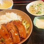 永利 - 豚角煮定食８５０円