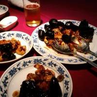 横浜中華街 重慶飯店 本館 - 鶏肉と唐辛子の炒め物