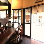 つけめん 玉 - 201508 玉  店内（座席より右まわり）→ 開けっ放し(^_^;)