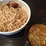 麺屋 繁 - 濃厚つけめん(大盛)