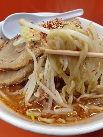 『和歌山唯一の二郎インスパイア系』by こぅぃち : 暴豚製麺所 - 和歌山大学前/ラーメン [食べログ]
