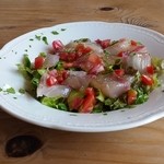 ポモドーロ - 本日の魚のカルパッチョ(この日はイサキ)　1050円です。
