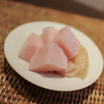 かわ村 - 2015.08再訪 蕪、生姜、桃、で作ったガリ☆