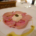 【“ヴィテッロ・トンナート”(仔牛の冷製ツナソース)】2015/7